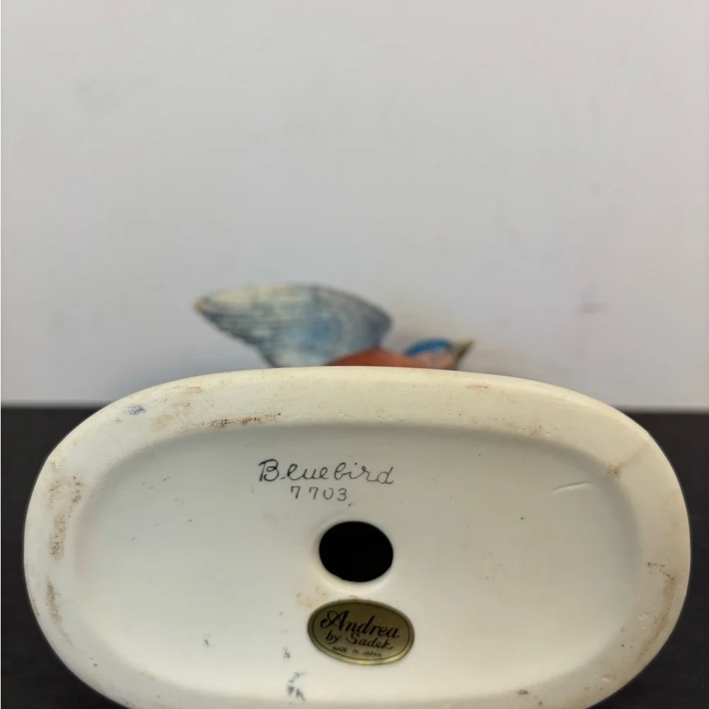 Vintage Andrea by Sadek Bluebird Figurine #7703 – 5”x6” Porcelain Bird Decor